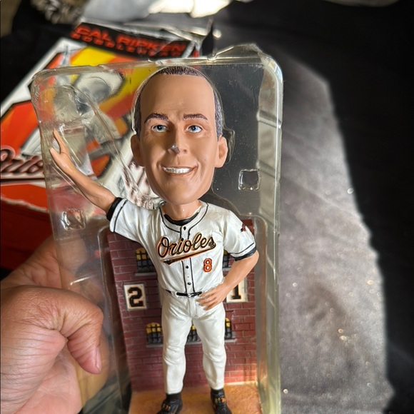 Cal Ripken Orioles Bobblehead - Picture 9 of 9